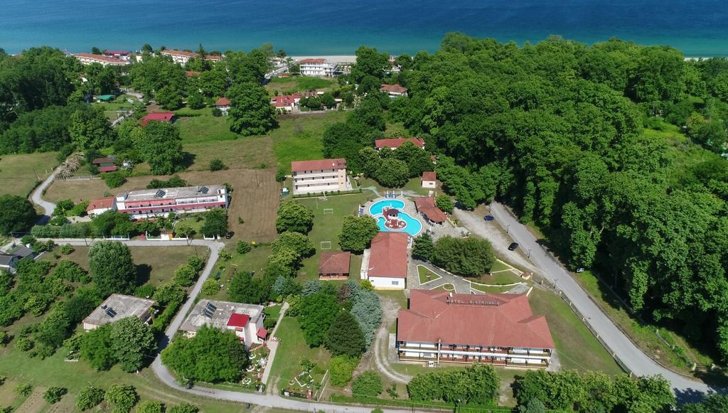 Sintrivanis Resort Beach Paralía Skotínis Eksteriør billede